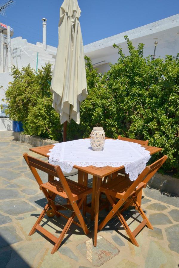 Tsakonas Plakes Studios Plaka  Buitenkant foto